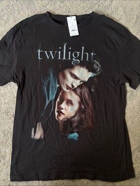 Twilight Graphic Short Sleeve Tee - Black